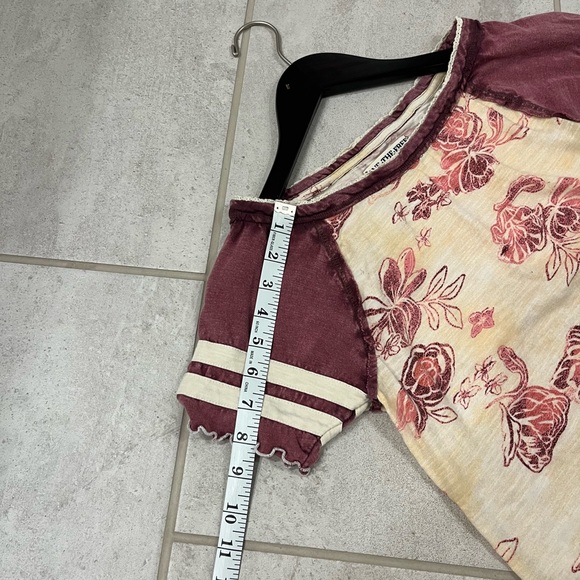 We The Free Free People Floral Raglan Tee XS - Picture 10 of 10